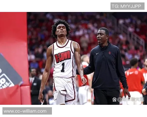 老里直言球队传球失误严重只靠一次传球就投篮难以取胜